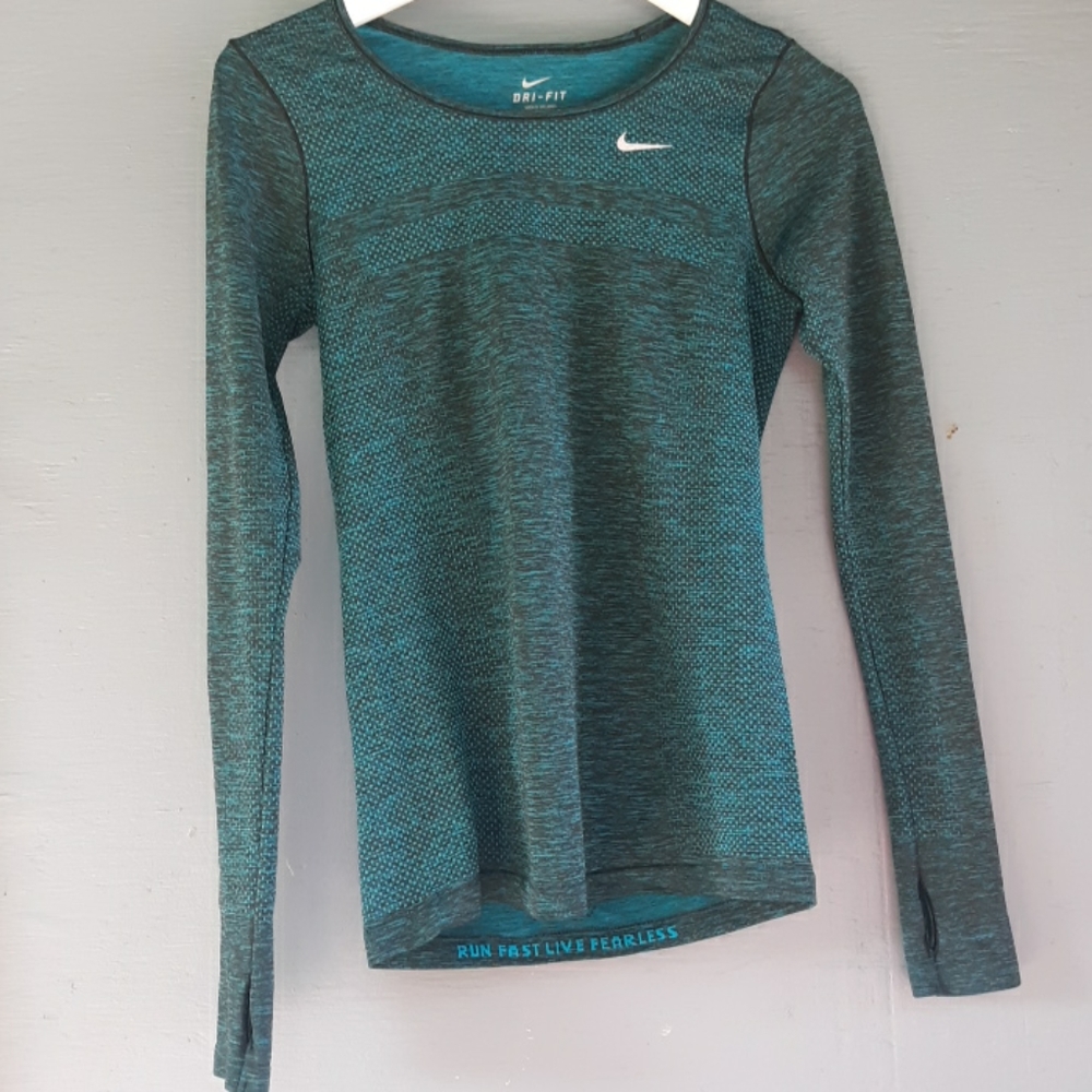 NIKE Dri- Fit Knit long sleeve running top